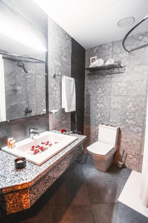Hotel Makarim Tétouan Zewnętrze zdjęcie
