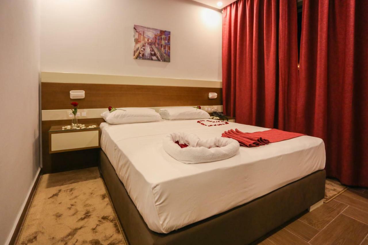 Hotel Makarim Tétouan Zewnętrze zdjęcie